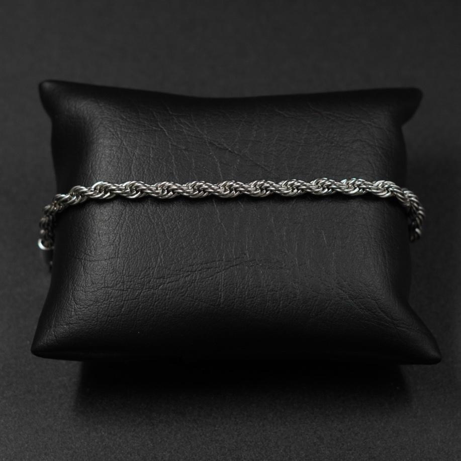 Gray helmet for bikers